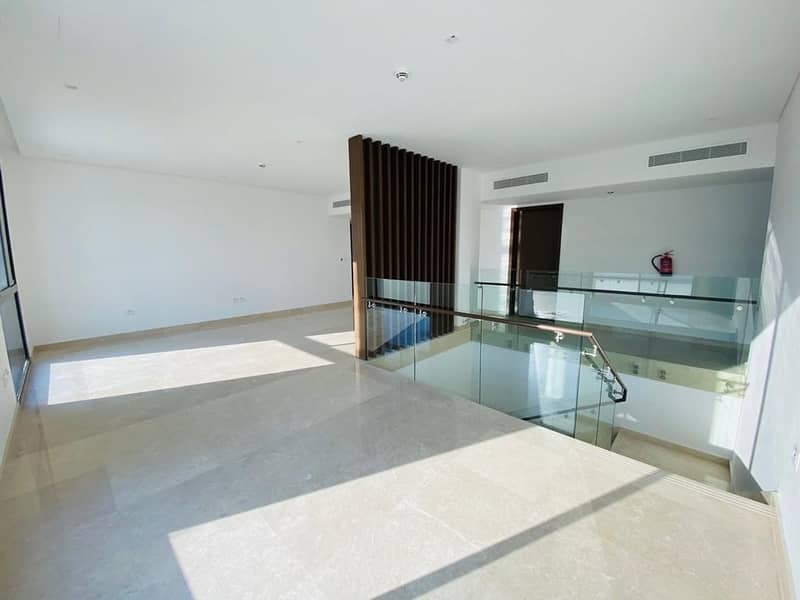 21 Brand New Villa -Golf View Available for Rent.