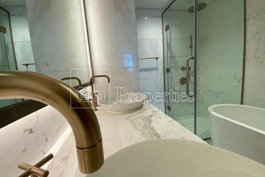 10 Spacious Brand New 2 BD with Burj Khalifa view