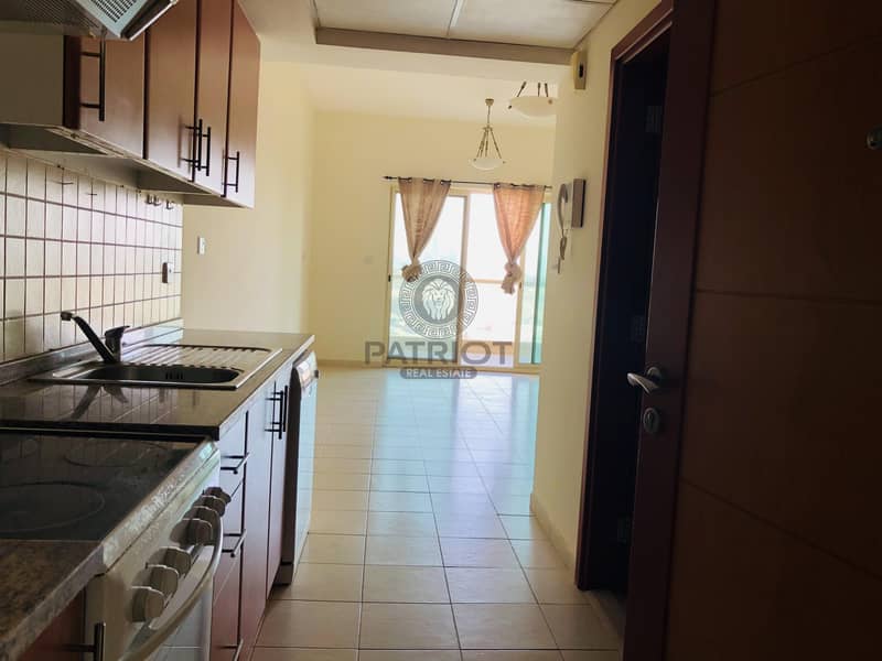 Spacious l Studio Apartment l Chiller Free Spacious l Studio Apartment l Chiller Free