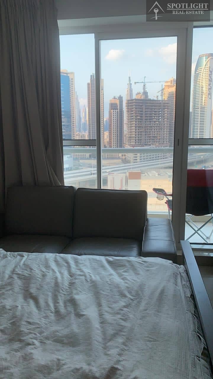 5 1 Bedroom | full lake | Burj Khalifa view | for rent