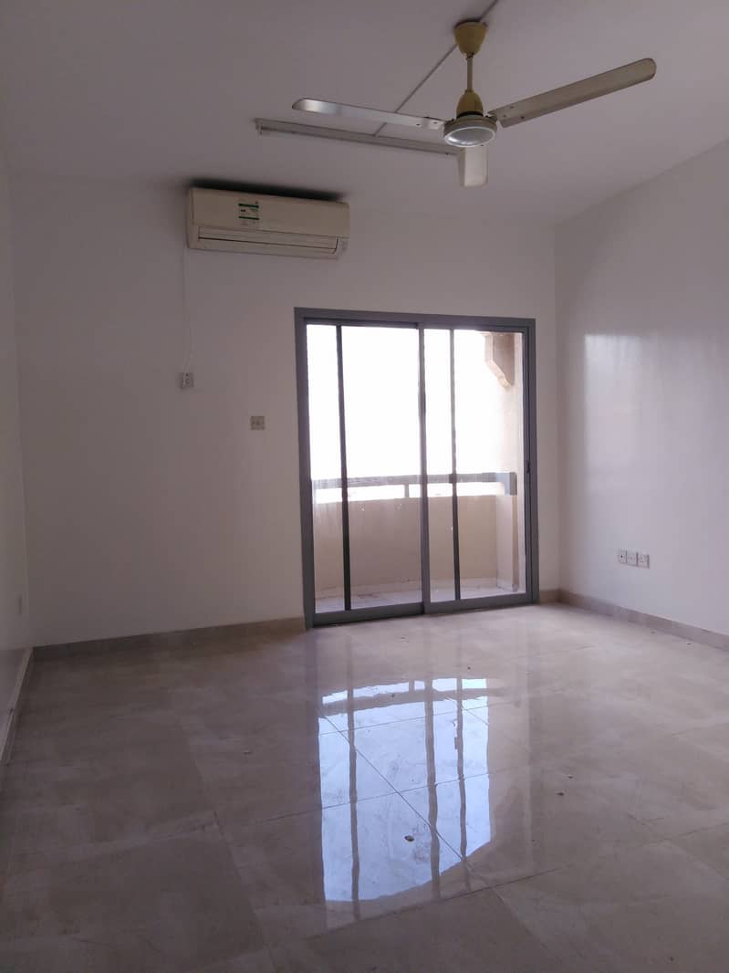 Квартира в Аль Касимия, 2 cпальни, 30000 AED - 4869524