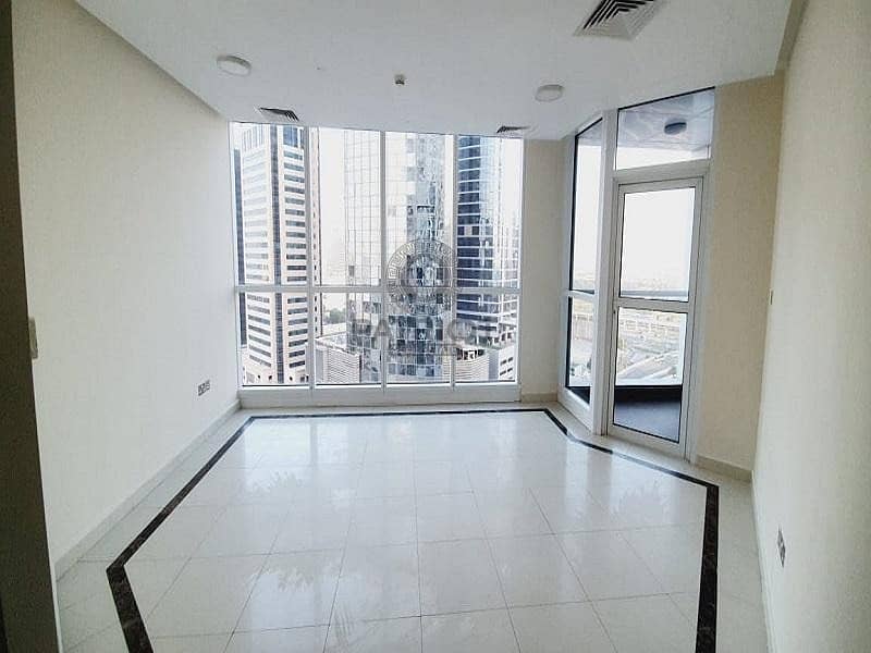 25 Speciouse | Higher Floor | Furnished | Vacant