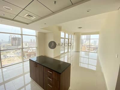 فلیٹ 1 غرفة نوم للايجار في قرية جميرا الدائرية، دبي - Live In Full Glass Building| High Floor 2BHK فلیٹ 1 غرفة نوم للايجار في قرية جميرا الدائرية، دبي - Live In Full Glass Building| High Floor 2BHK