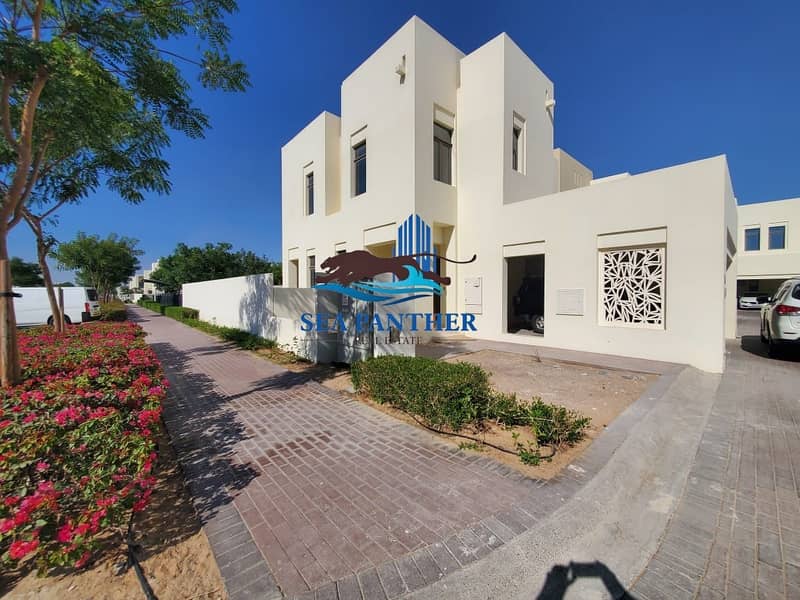 2 GATED COMMUNITY | 4 BR TOWNHOUSE VILLA for SALE | MIRA OASIS