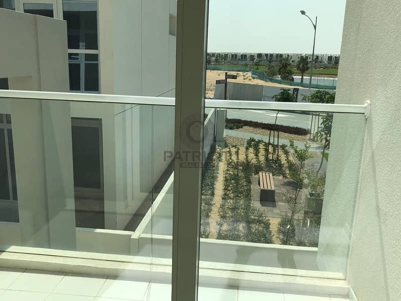 13 BRAND NEW l SINGLE ROW l 3 BED l LAKE VIEW l GOLF COURSE VIEW l TOWNHOUSE IN AKOYA OXYGEN