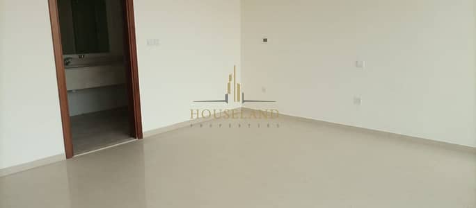 Amazing Townhouse / Jumeirah Island / Ready to direct hand over Amazing Townhouse / Jumeirah Island / Ready to direct hand over