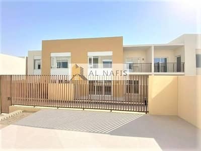 Spacious 2 BR l Ground Floor Town Home Spacious 2 BR l Ground Floor Town Home