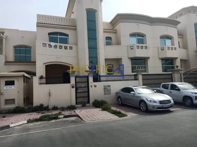 4Bed Villa | Big Majlees | |Full Glassy View 4Bed Villa | Big Majlees | |Full Glassy View