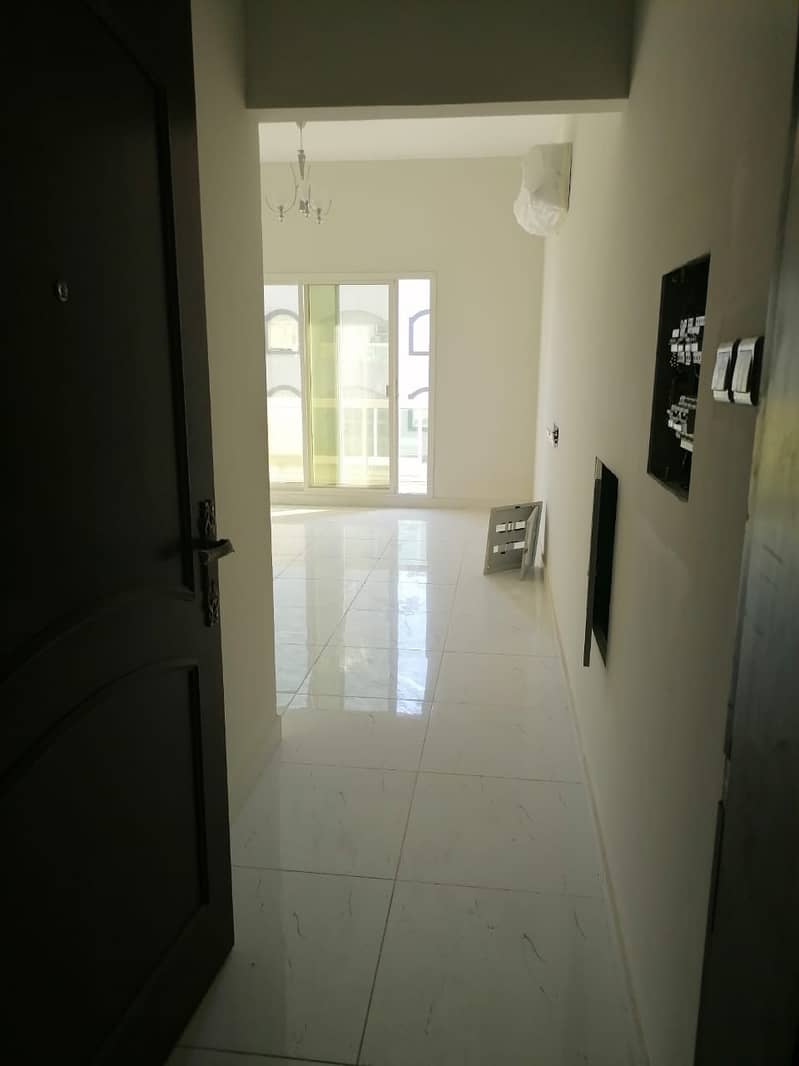 3 i have 1 bedroom hall  new building 1 month fre e in al zahra ajman