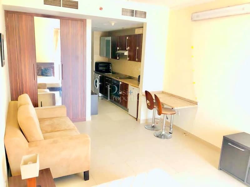 Fully furnished | Ready to move in | Lake view Fully furnished | Ready to move in | Lake view