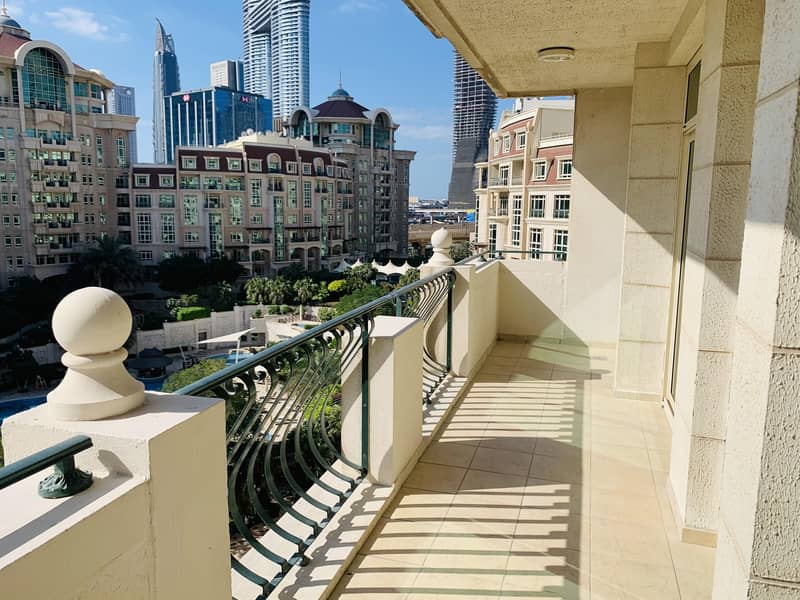 Great Offer!! Limited Offers! 3 Bedroom plus maid Apartment for Rent in Al Murooj complex I No Commission & two months F Great Offer!! Limited Offers! 3 Bedroom plus maid Apartment for Rent in Al Murooj complex I No Commission & two months F