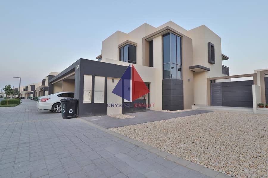 23 Brand New | 2E | 4 Bed | For Sale
