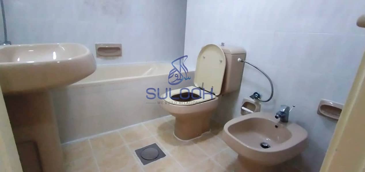 17 3 Bedroom Apartment For Rent in Tourist Club