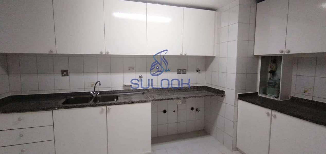 28 3 Bedroom Apartment For Rent in Tourist Club