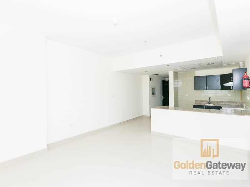 Spacious | High Floor | Balcony| Rented Spacious | High Floor | Balcony| Rented