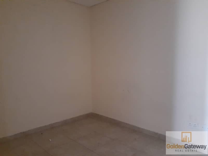 11 Spacious 2 Bedroom | Chiller Free | Parking