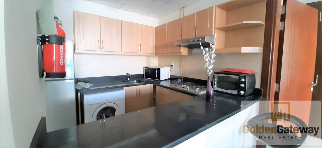 21 Fresh and Well Maintain Furnitures -Nice kitchen