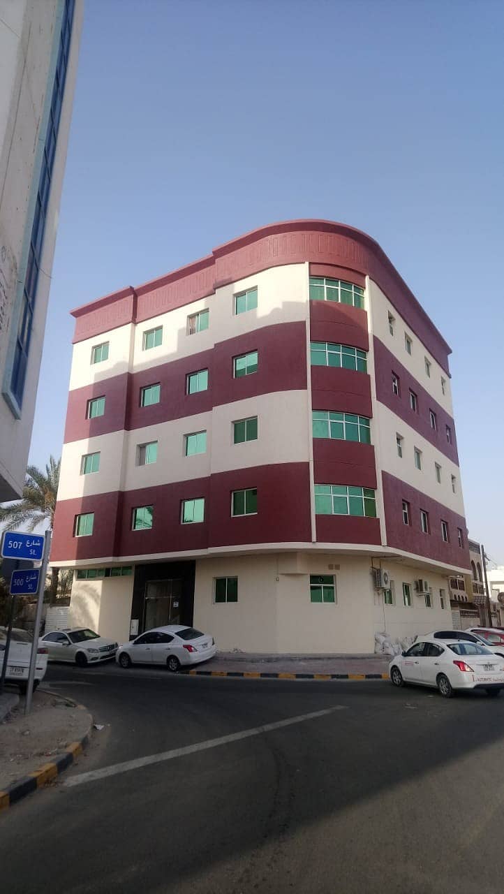 For sale, building in Ajman Al Nuaimia 2, excellent location, excellent income, excellent price, fully paid, to communicate via phone or WhatsApp 0558980512