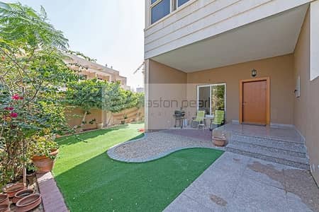 Upgraded 4BR + Maids Room| Corner | Close to Park Upgraded 4BR + Maids Room| Corner | Close to Park