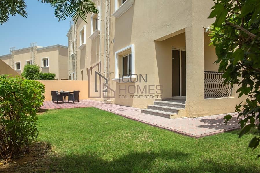 Beautiful 5 bedroom villa in the heart of Al Barsha