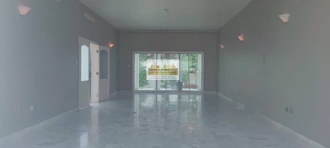 Hot Offer-Big Layout w/ Lovely Space for Garden Hot Offer-Big Layout w/ Lovely Space for Garden