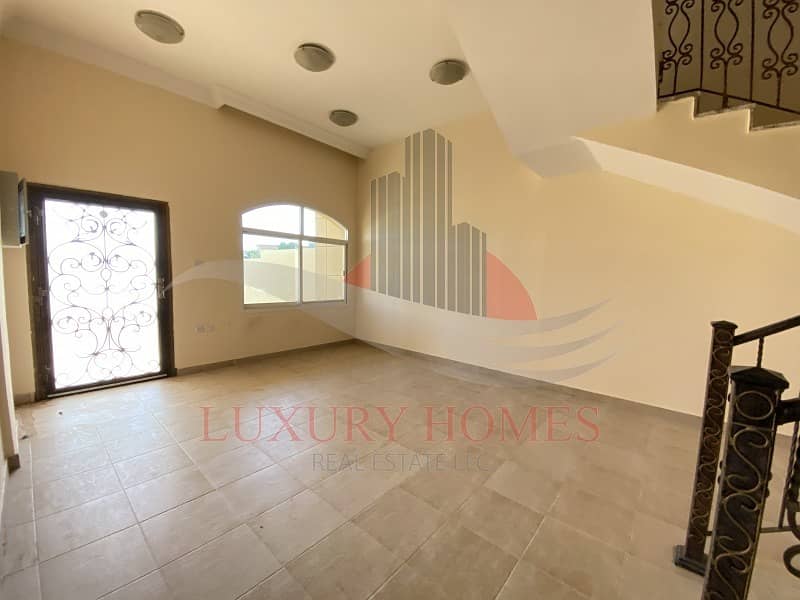 19 Private Entrance Yard Easy Access to Abu Dhabi