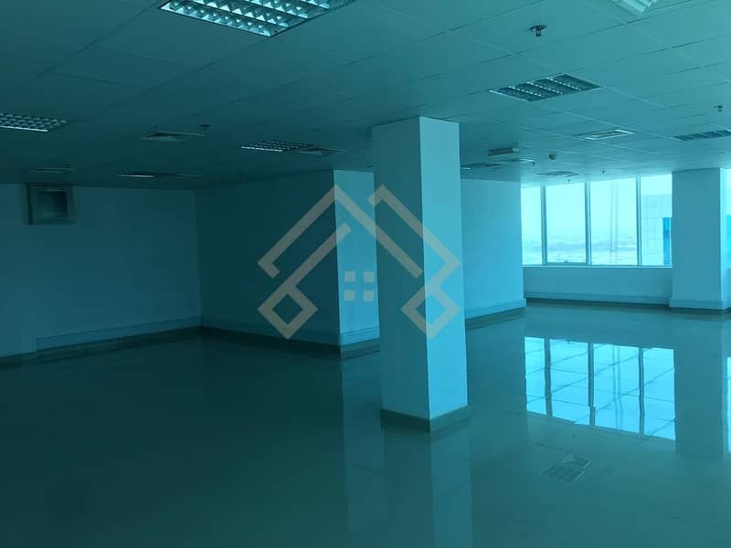 6 Hot Offer Partitioned Office For Rent in Capital Golden Tower