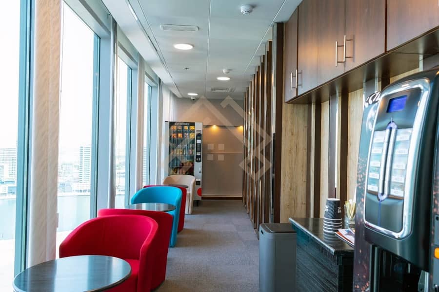 6 Amazing fully furnished office in business bay