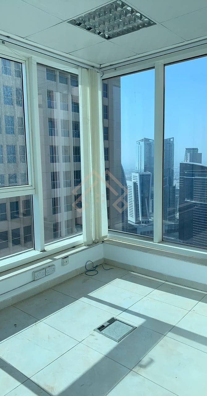 11 Amazing view office Space Available for rent in Business Bay