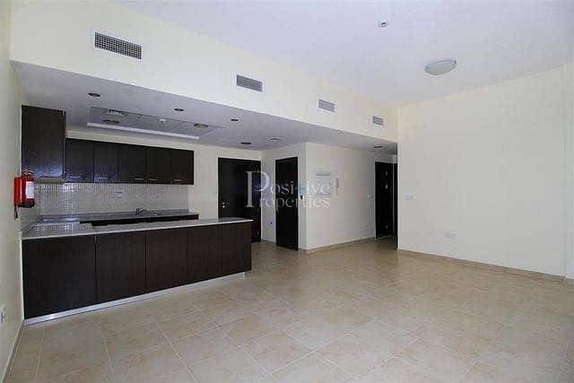 BESR PRICE | FIRST FLOOR | READY TO MOVE IN BESR PRICE | FIRST FLOOR | READY TO MOVE IN