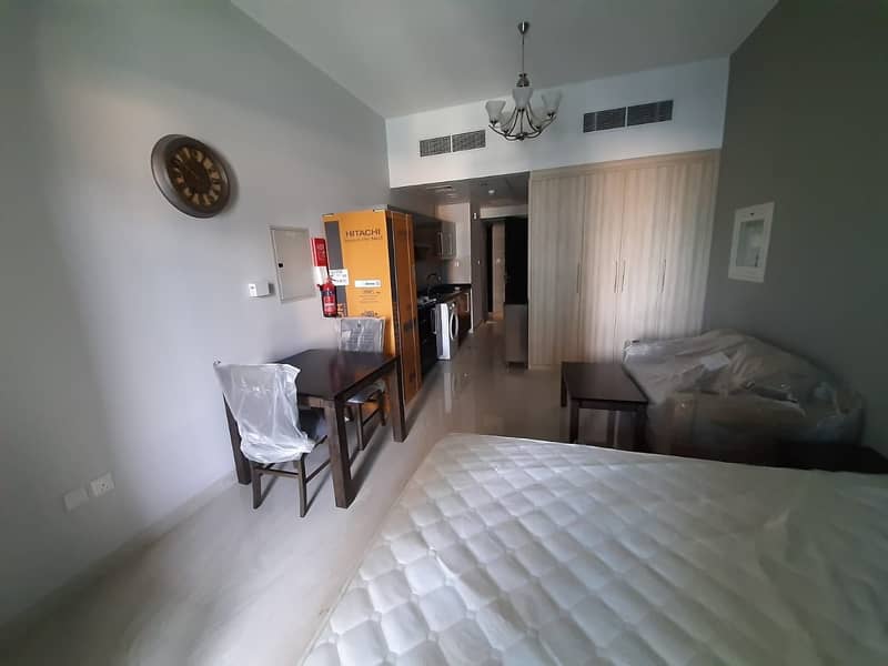 GET THIS STUDIO APARTMENT IN NEW LUXU BUILDING IN BUSINESS BAY