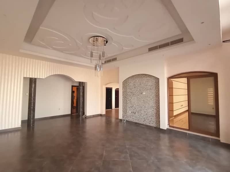 Super Lux villa for rent in Al Khawaneej (3 master bedrooms + hall + majlis + large kitchen + laundry room + dining room