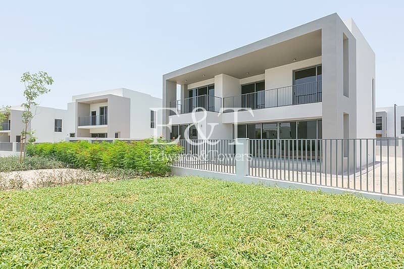 16 Rented Villa | 5 BED | Next To Pool | DH