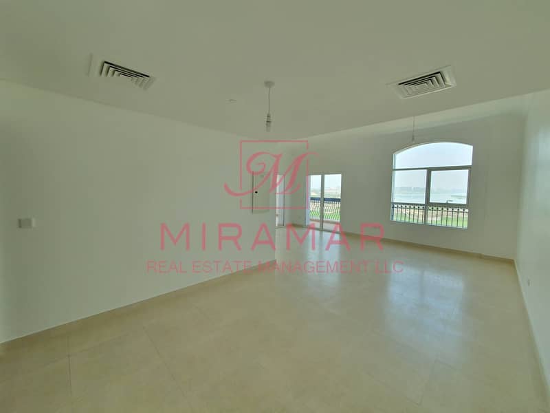 33 HOT GOLF AND SEA VIEW!! 3 BEDROOM+MAID!!!