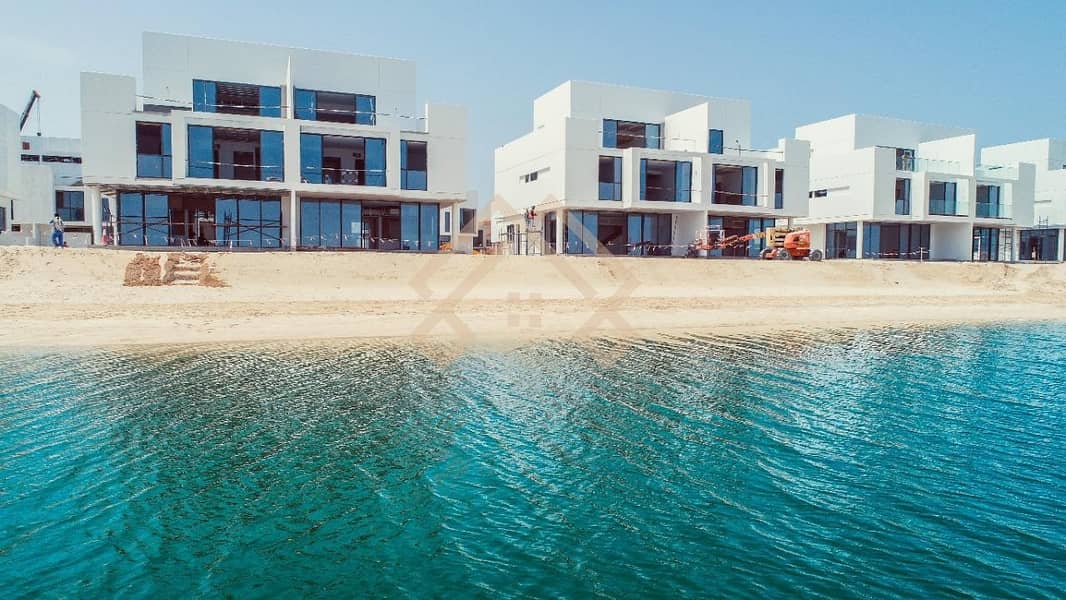 13 Sea view villa With Privet Beach l Easy Instalment l Luxury Community.