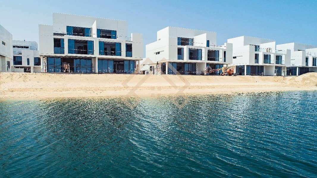 15 Sea view villa With Privet Beach l Easy Instalment l Luxury Community.