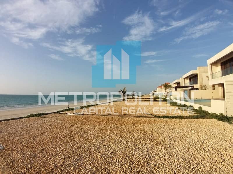 Great Price| Spacious Layout| Partial Sea View