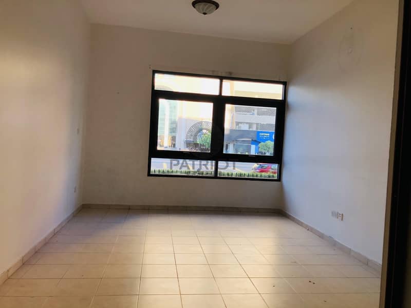 12 Spacious l 3 Bedroom Apartment l Ready to Move in