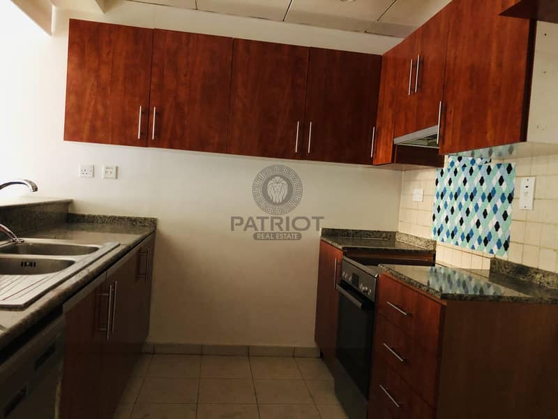 13 Spacious l 3 Bedroom Apartment l Ready to Move in