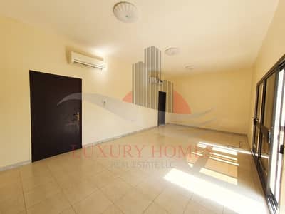 Well Maintained Bright and Clean Near Jimi Mall Well Maintained Bright and Clean Near Jimi Mall
