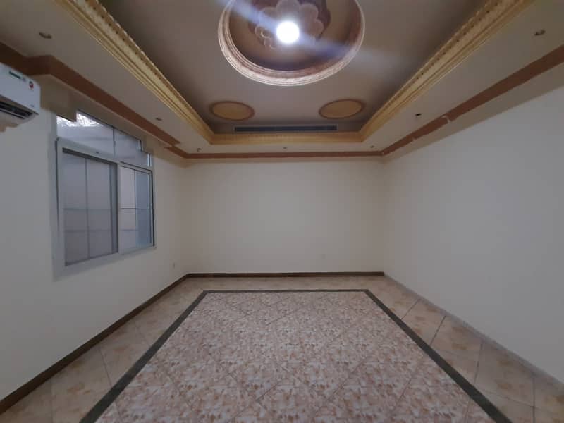 Excellent Studio With Separate Kitchen Private Back Yard Closed Shabia10 Market
