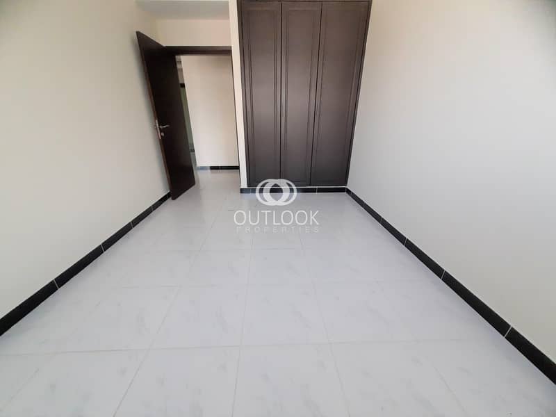 Urgent Sale 2BR |  Balcony Pool View | Near Park