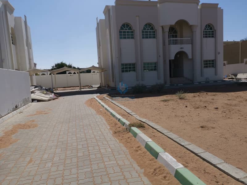 7 Villa for rent in AL markhania