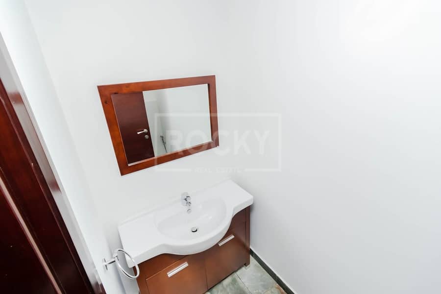 41 Book Now for Feb | 2BR plus Laundry | Chiller in DEWA | Low Floor