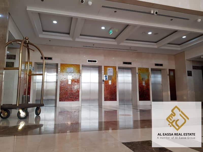 26 Huge 1 Bedroom | Walk in closet | Cleopatra Tower