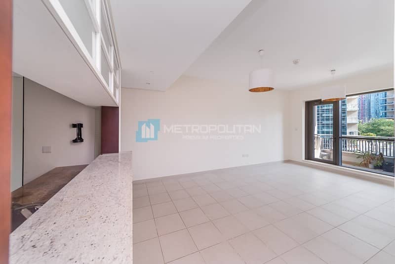 Beautiful 2 Bed | Chiller free | Ready to move in