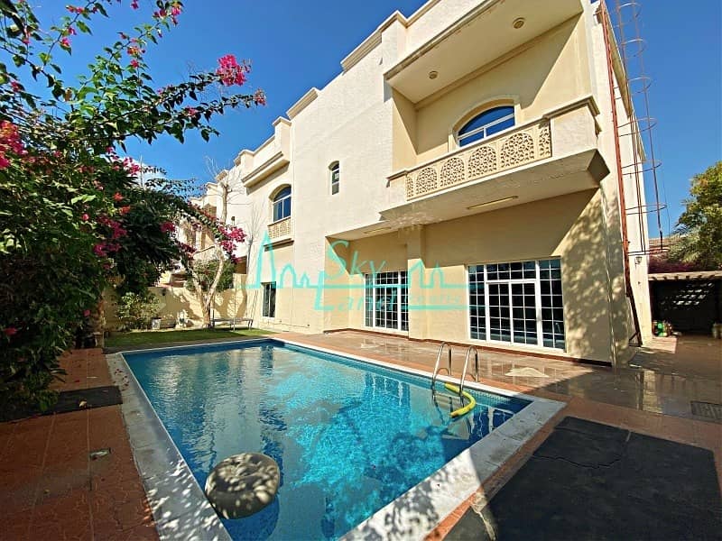 Super Spacious 5 Bed Villa With A Private Pool