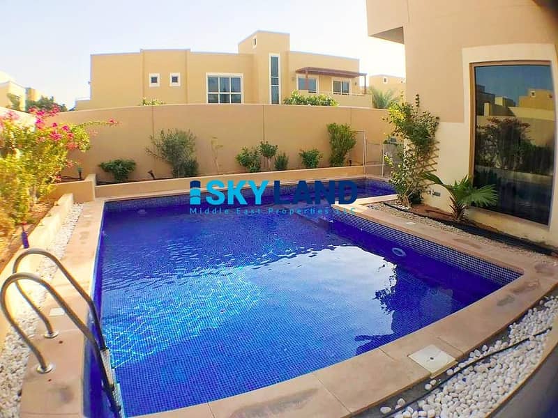 Standalone 4Bed+M w/ Private Swimming Pool and Garden !