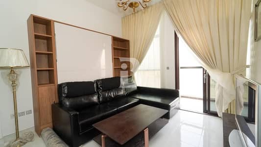 Fully Furnished 1 bed transformable 2 bed Fully Furnished 1 bed transformable 2 bed