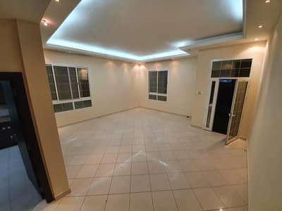 **HIGH QUALITY**LARGE CORNER 3 BR-ALL MASTER-PVT ENTRANCE-PVT YARD-OPEN TERRACE-FAR FROM FLIGHT PATH **HIGH QUALITY**LARGE CORNER 3 BR-ALL MASTER-PVT ENTRANCE-PVT YARD-OPEN TERRACE-FAR FROM FLIGHT PATH